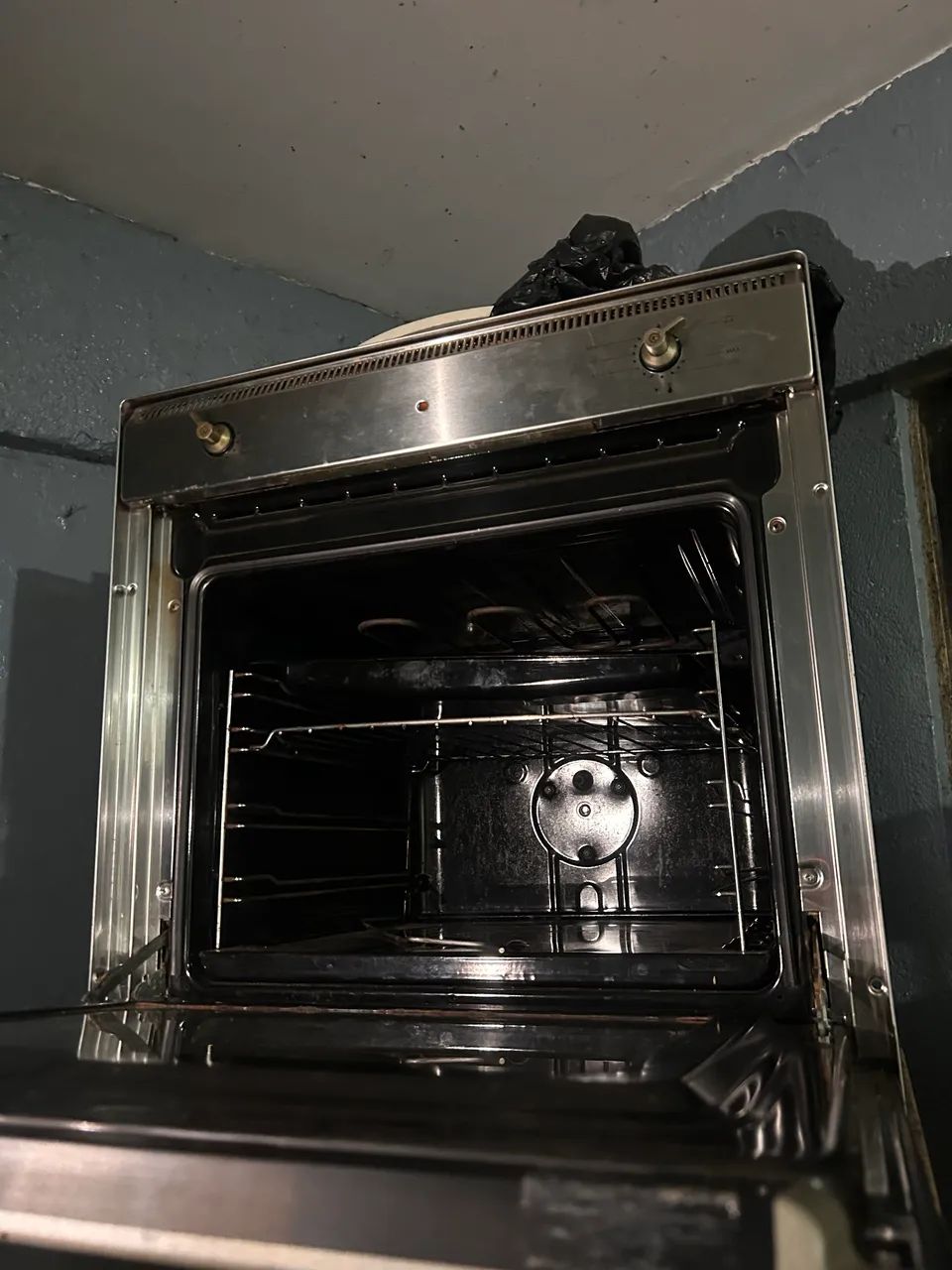 Forno a Gás de embutir smeg  - Foto 6
