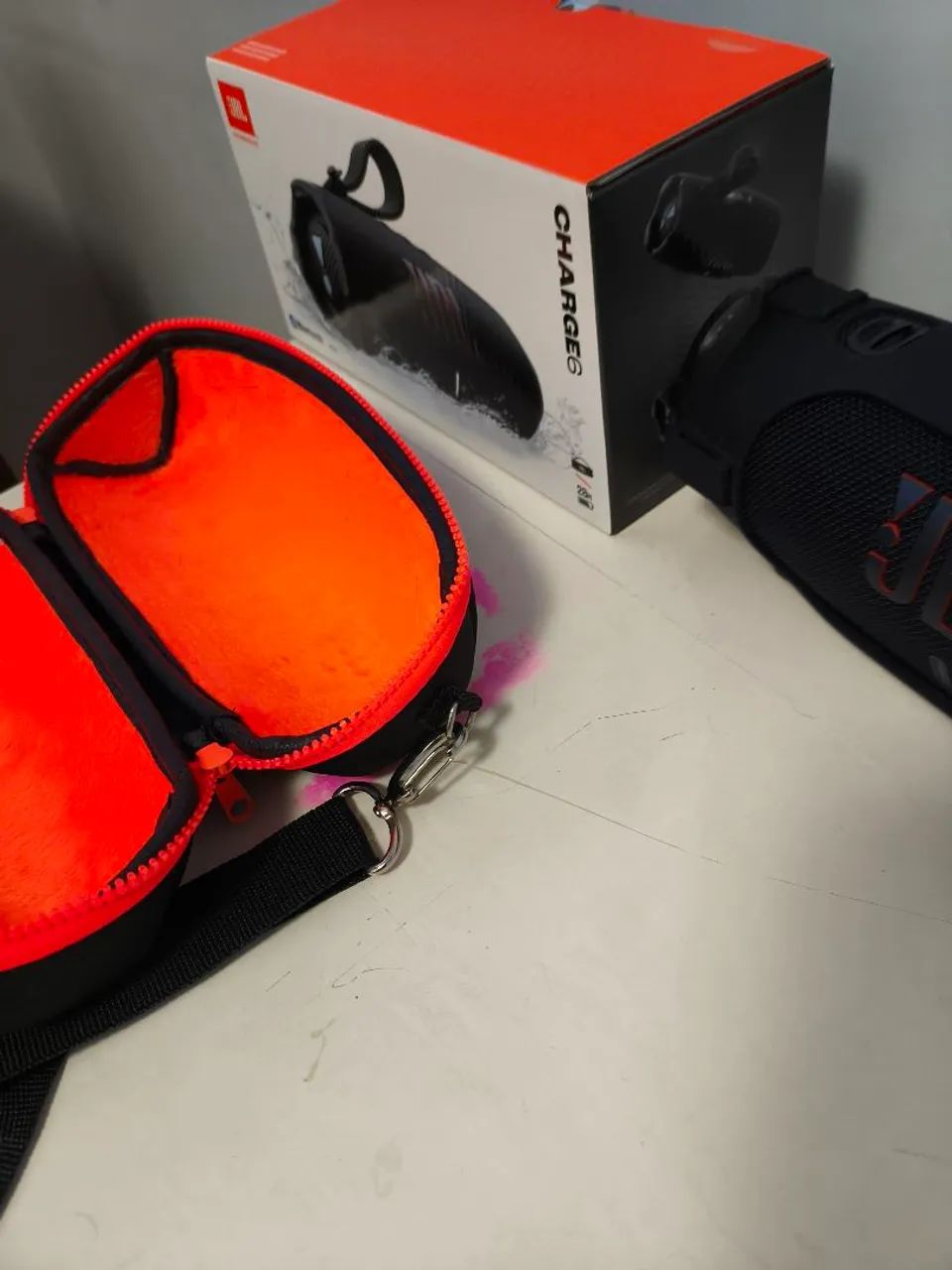 Caixa de som JBL charge 6  - Foto 3