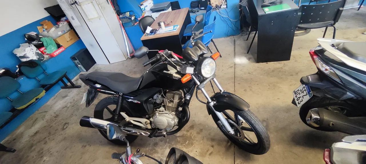 HONDA CG FAN 150 PRETA 2011 Shalon veículos Cariacica  - Foto 3