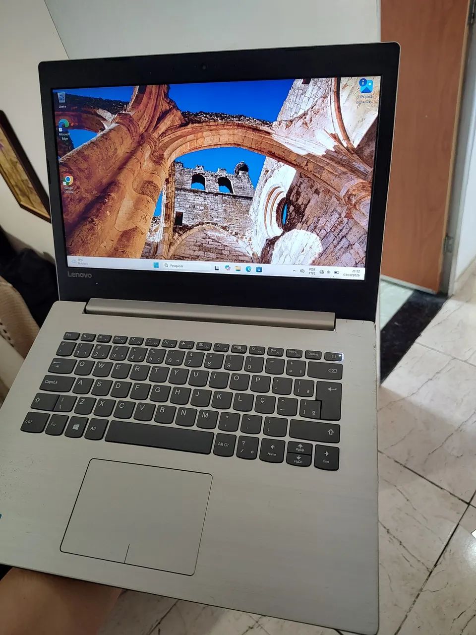 Notebook Lenovo 320 Core i3 SSD Windows 11 Caixa - Foto 4