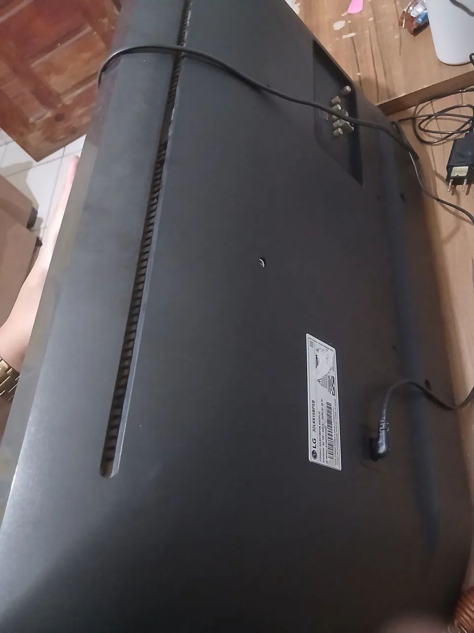 Televisão LG 32 , com defeito 