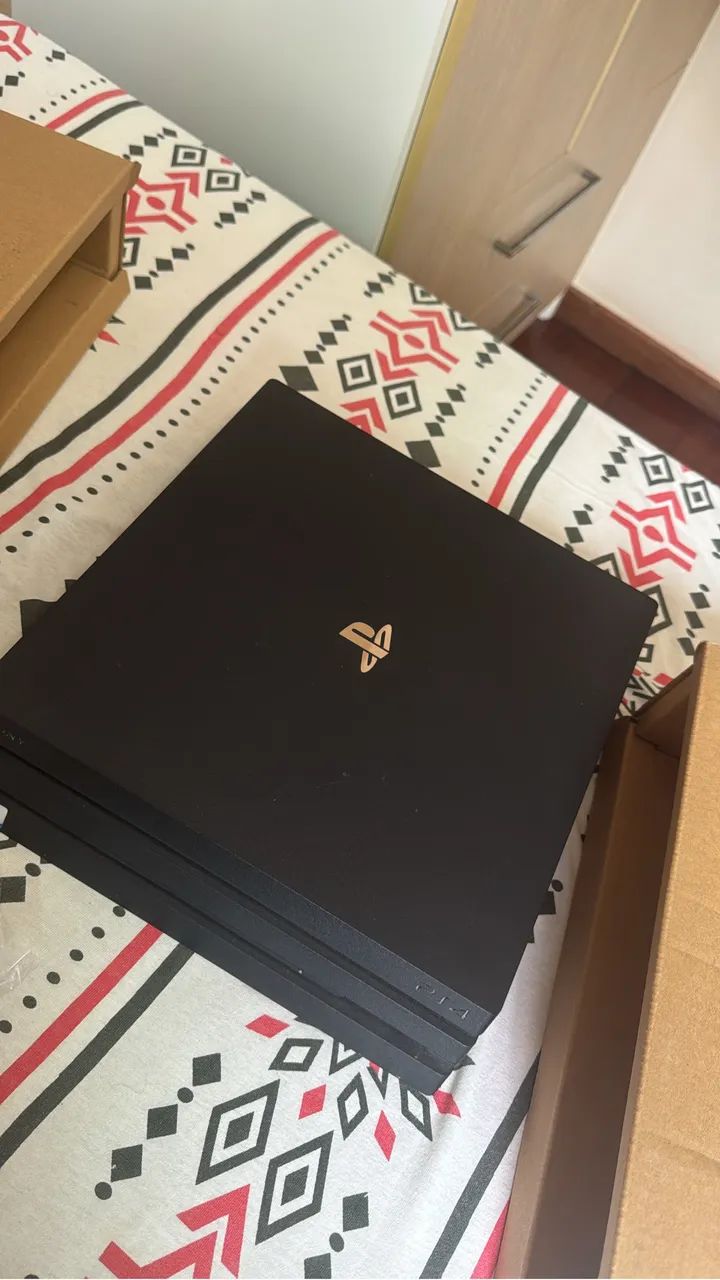 PlayStation 4 Pro + Jogos - Foto 4