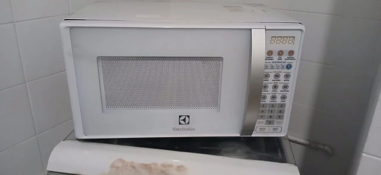 Microondas Eletrolux 20litros  - Foto 3
