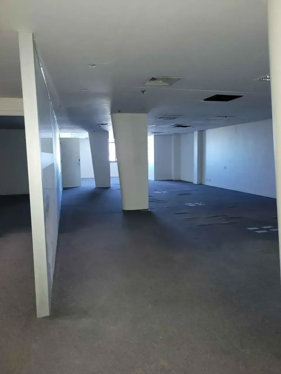 Conjunto de Salas Comerciai - Foto 4