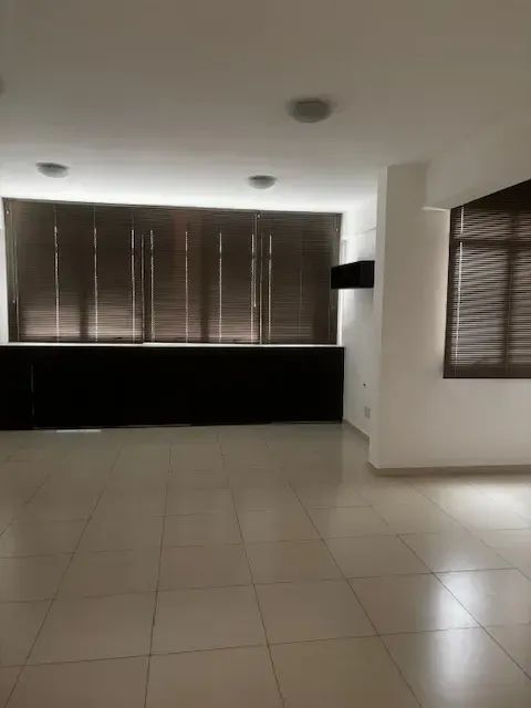 SALA COMERCIAL 45M2