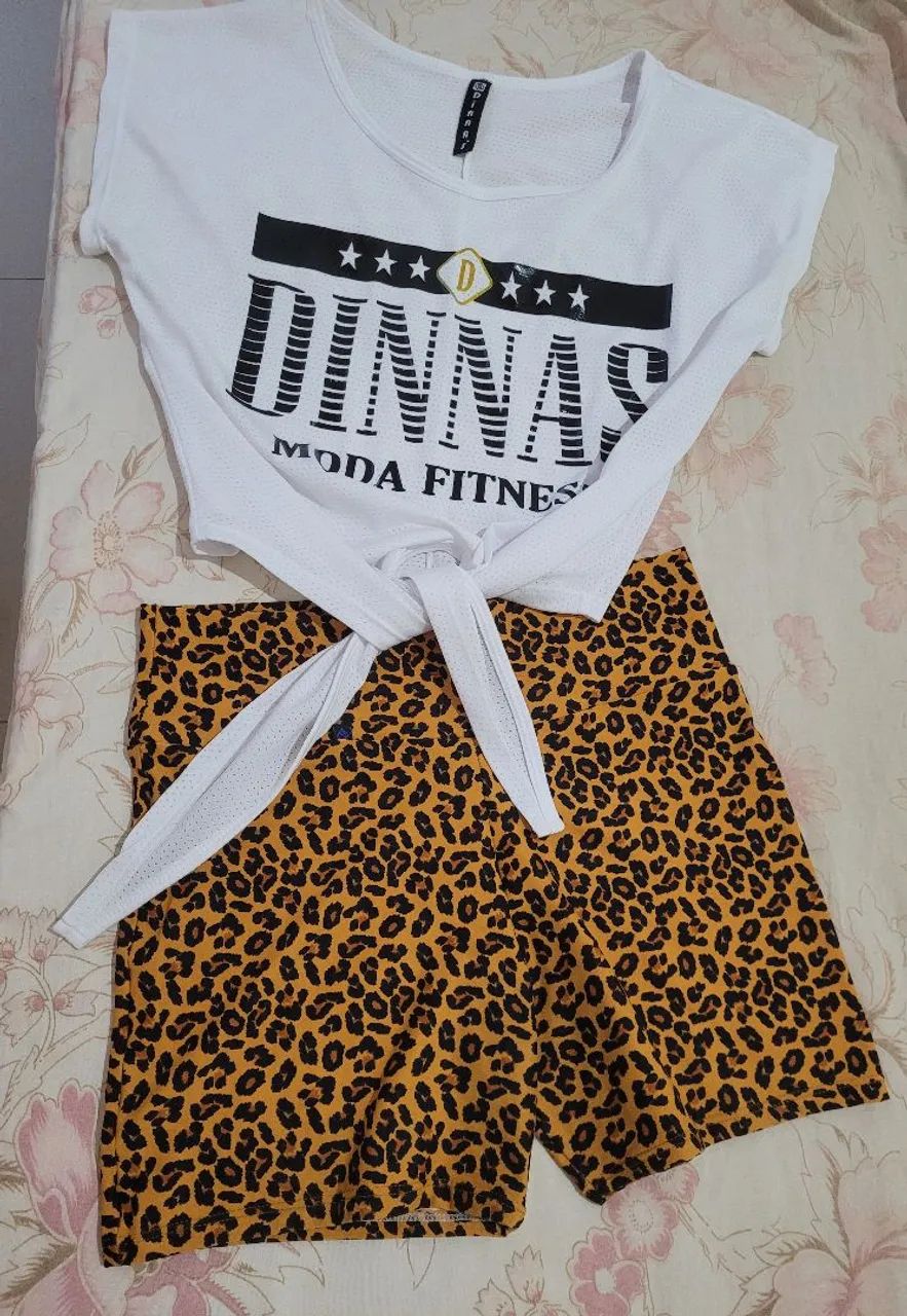 Short poliamida e blusa