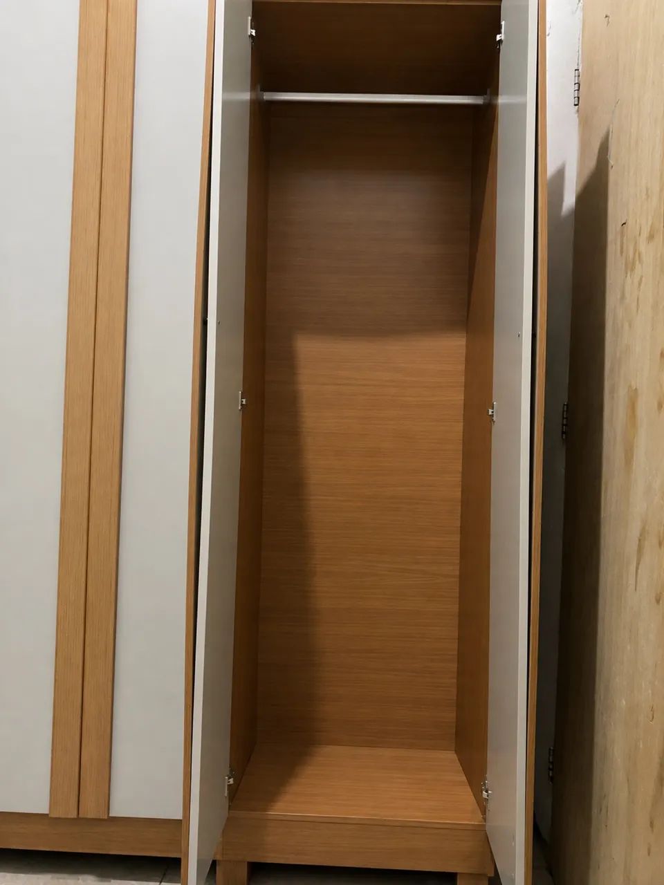 GUARDA ROUPA CASAL 6 PORTAS - Foto 3