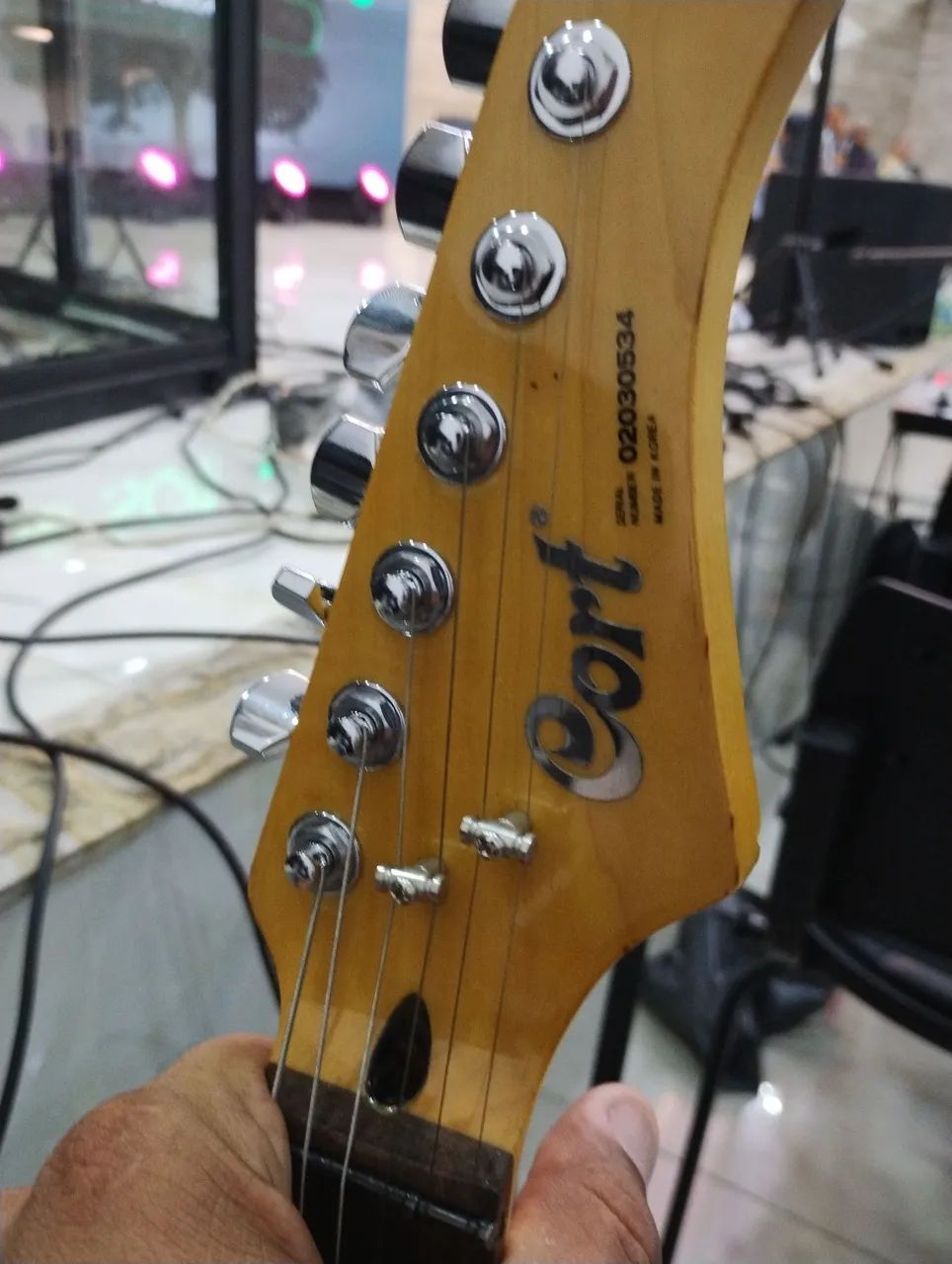 Guitarra Cort G260B - Ponte Gotoh - Tarracha c/trava Gotoh  - Foto 5