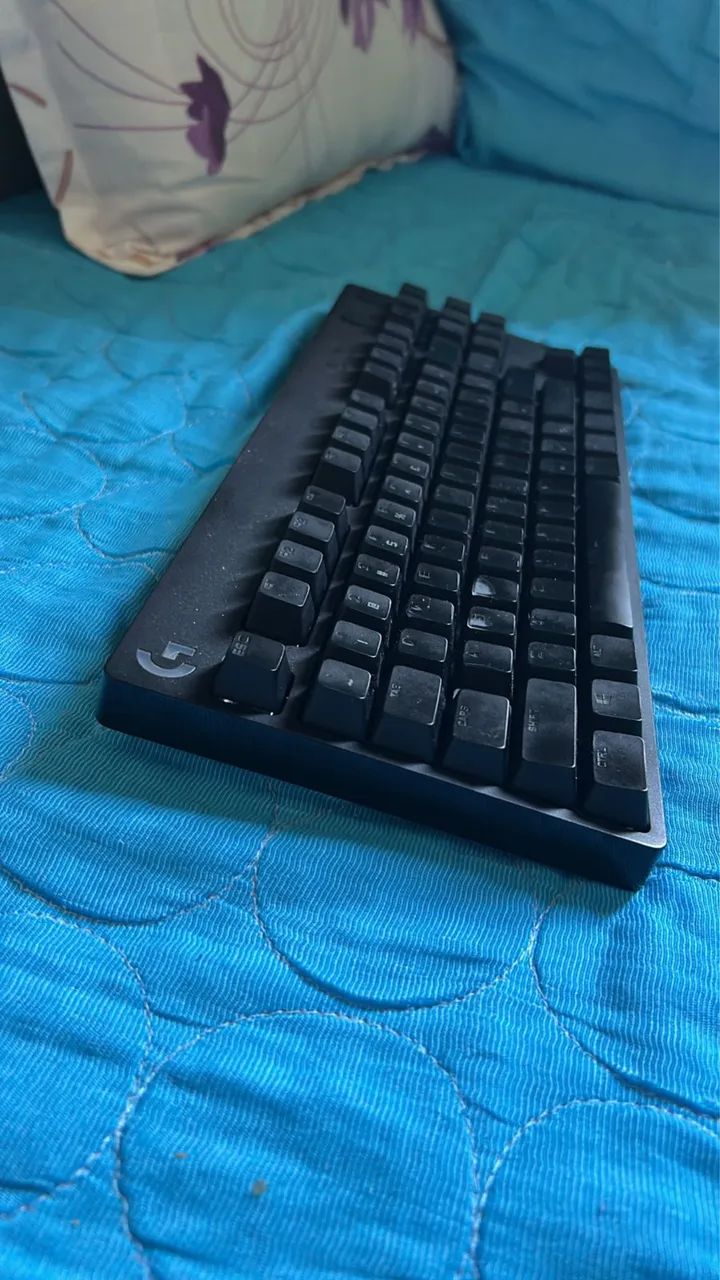 Teclado logitech PRO ( Gamer )  - Foto 2