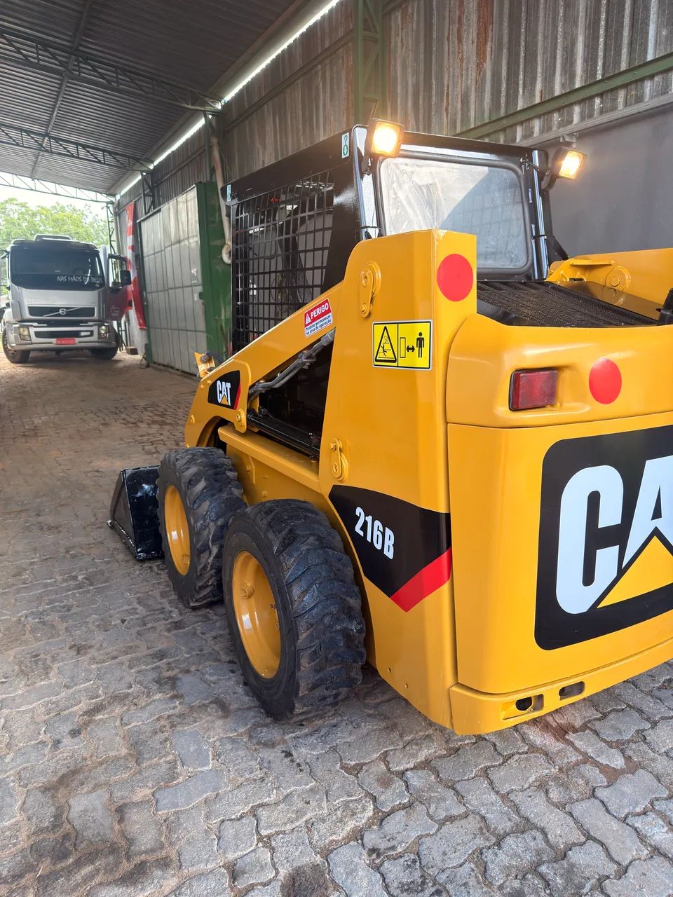 Mini Carregadeira  - Foto 4