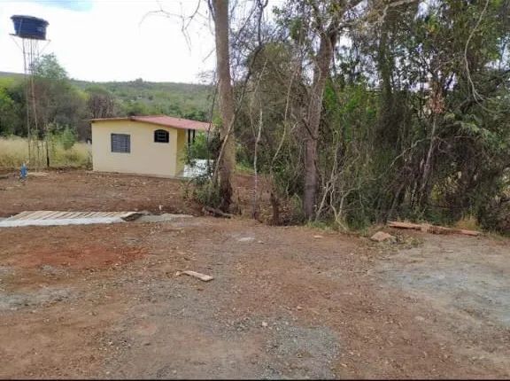 Chacára com córrego e casa. 1.770 metros - Foto 5