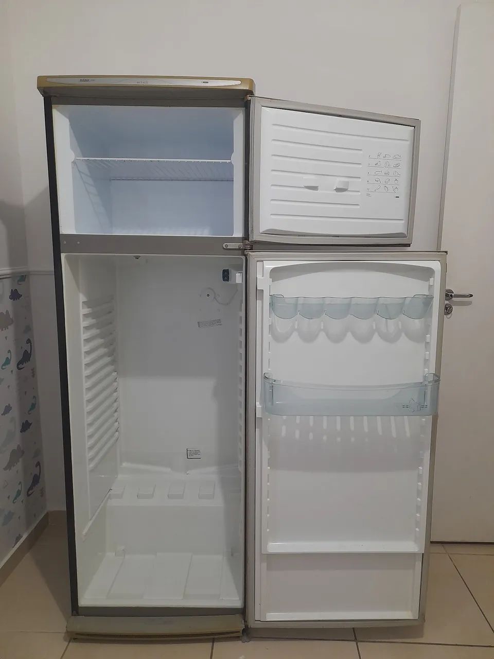 Geladeira Dako  - Foto 3