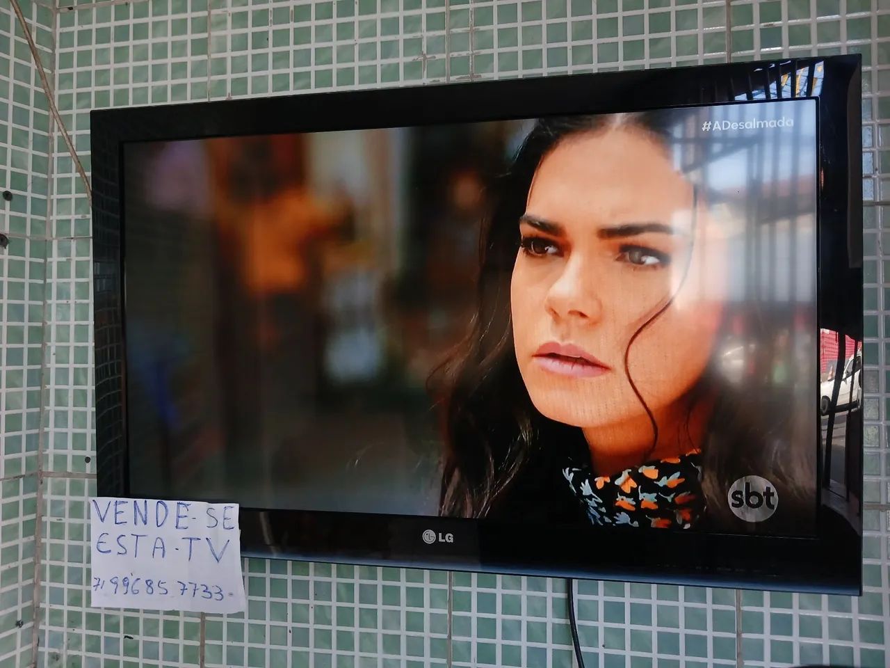 Tv LG 37 polegadas não é smart 