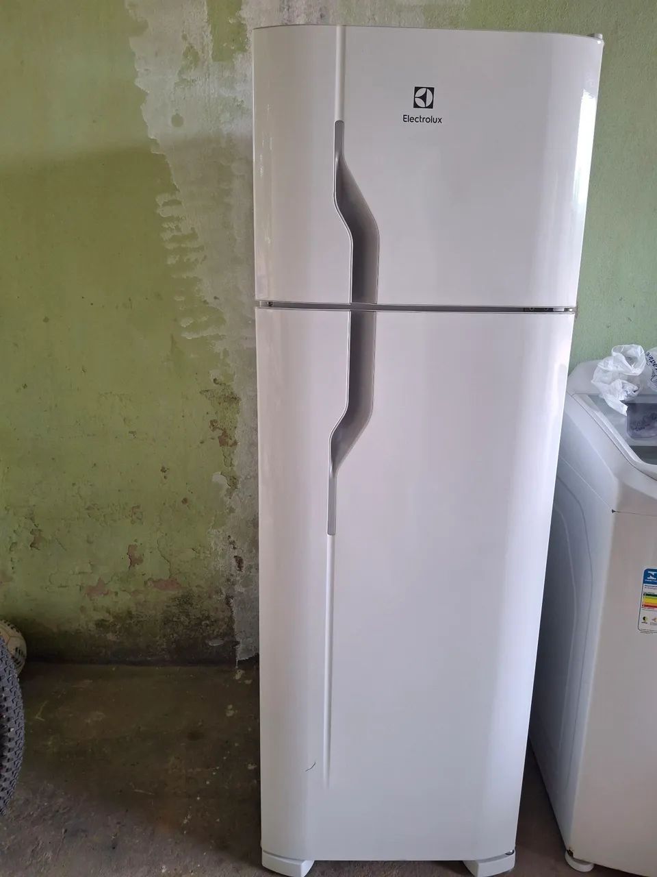 GELADEIRA ELECTROLUX NOVA COM NOTA FISCAL 