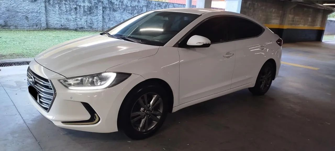 Hyundai Elantra 2017