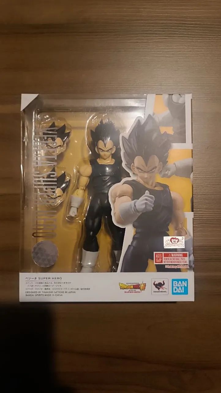 Vegeta super hero SH figuarts Bandai dragon ball super 