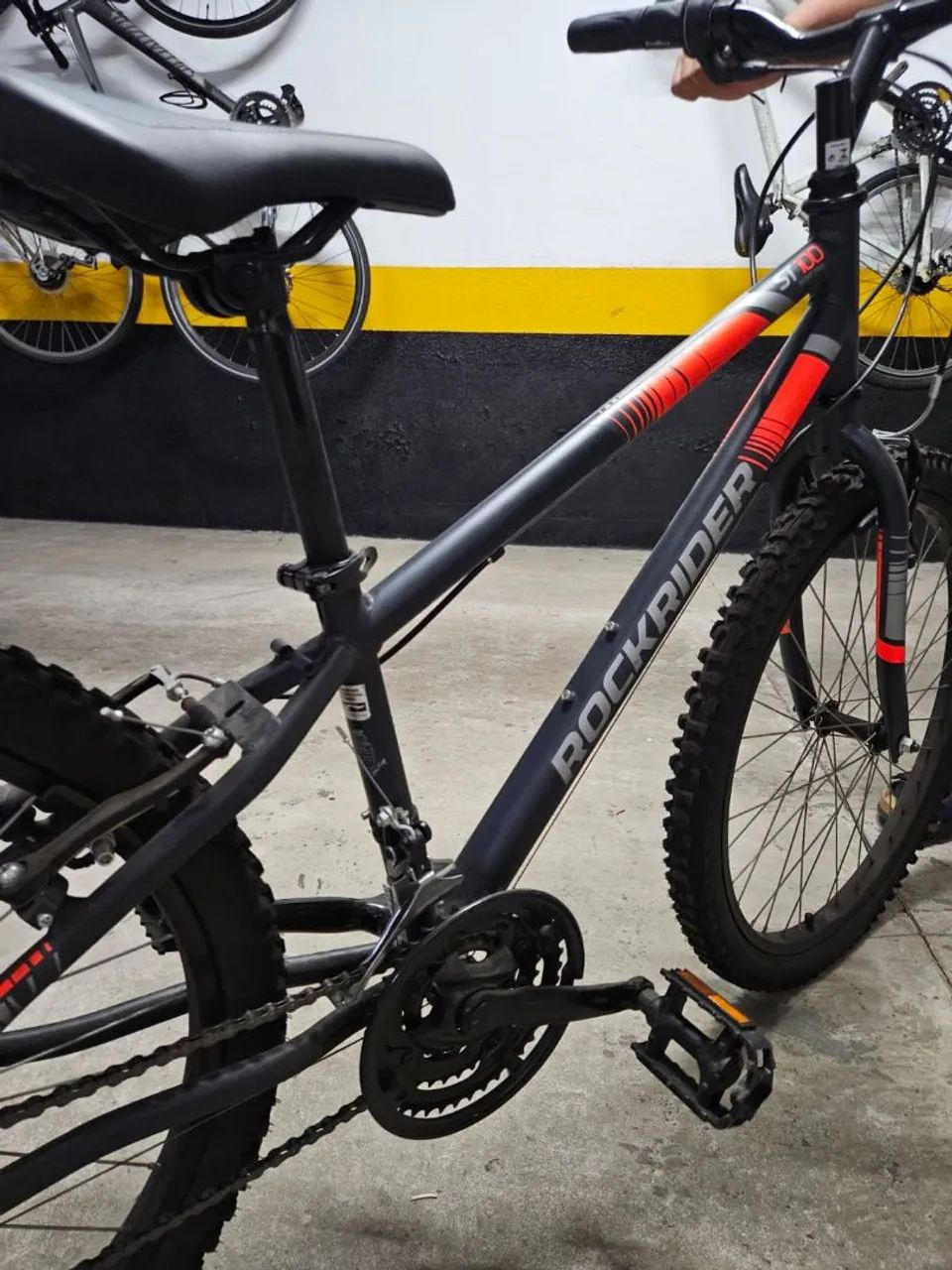 Bicicleta Rockrider ST 100  - Foto 2