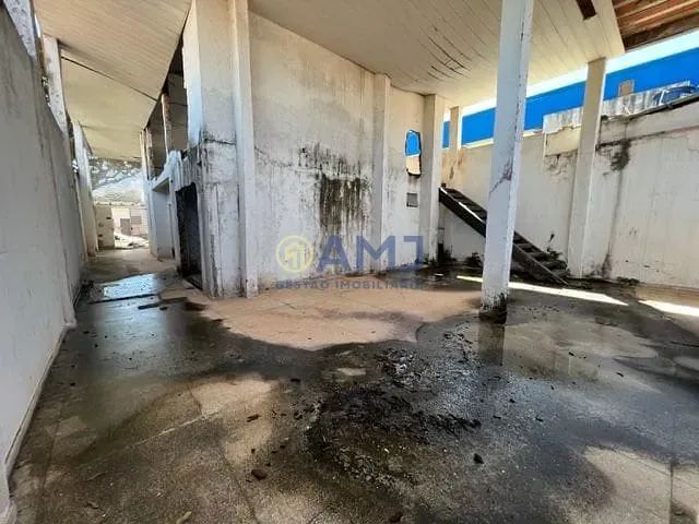 Prédio inacabado na Vila Redenção - Foto 2