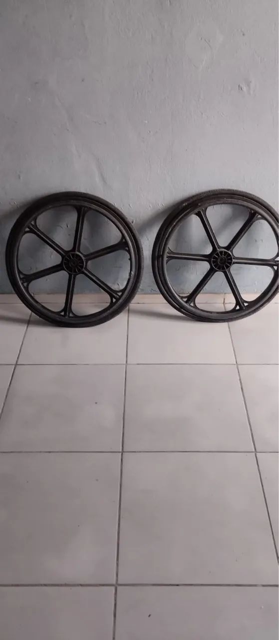 Par de rodas para cadeira de rodas