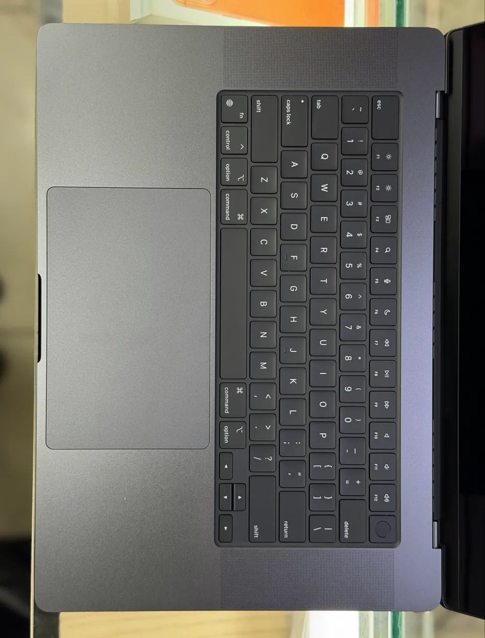 Macbook pro 16 polegadas m4 max 36gb / 1tb garantia até 04/06/2027