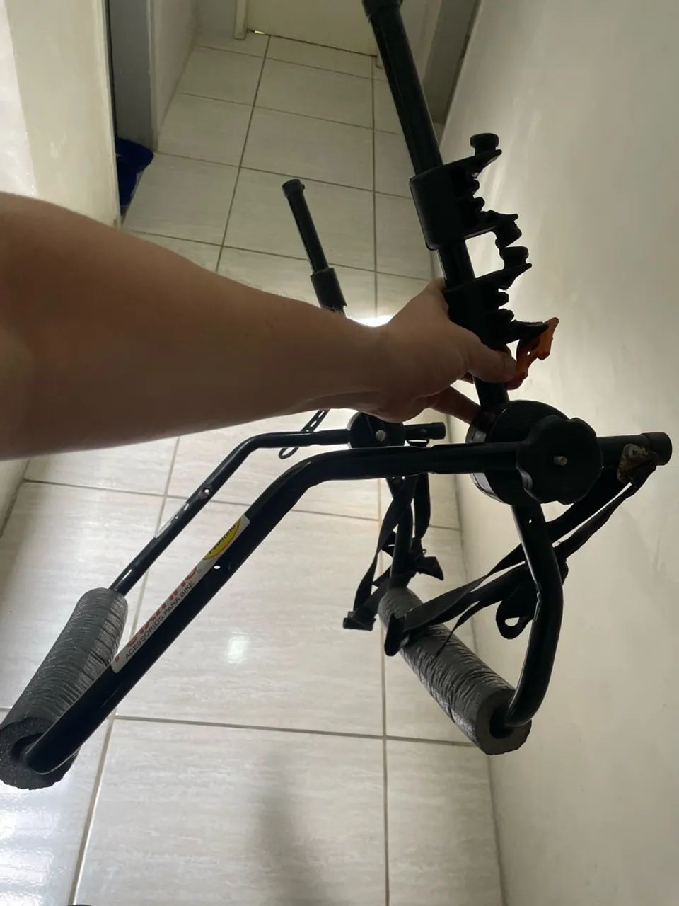 Suporte de bicicleta para automóvel 