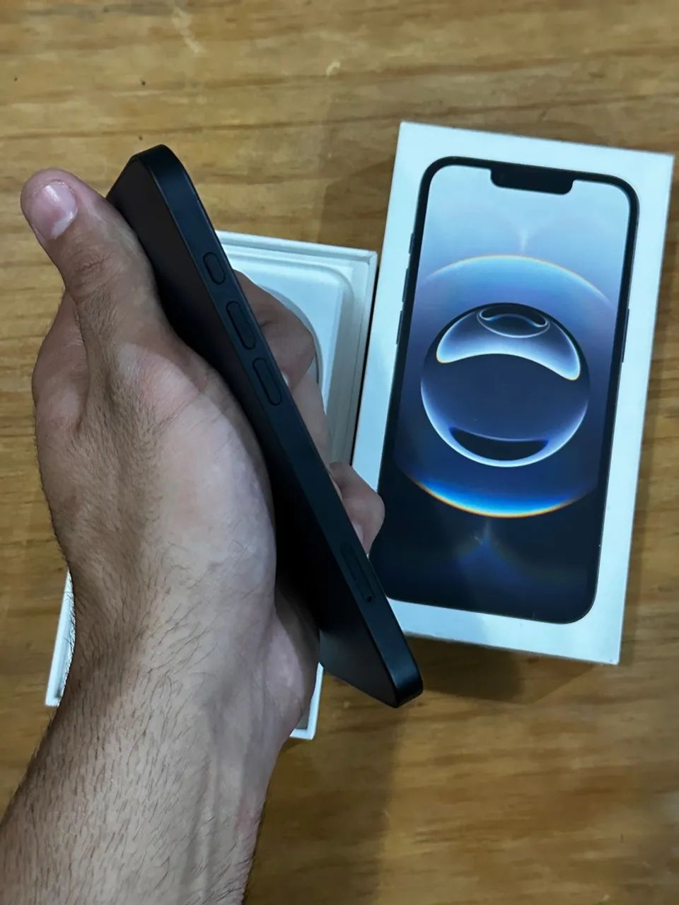 iPhone 16e - Foto 3