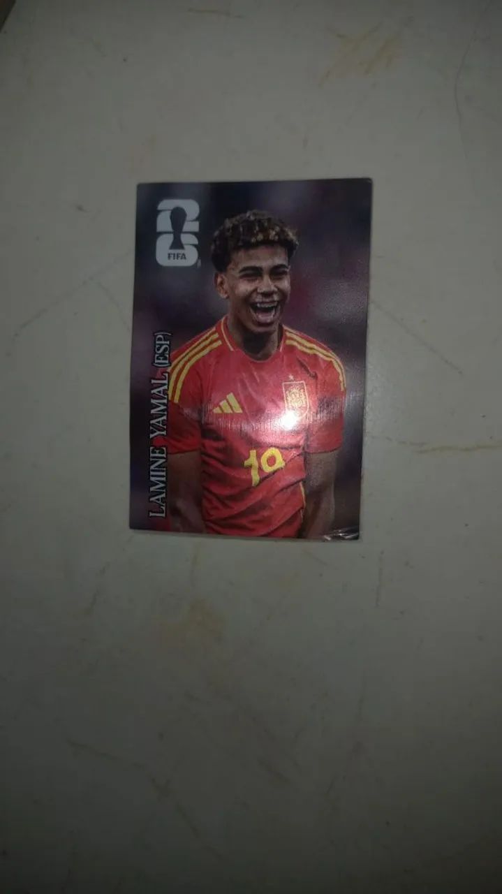 Figurinha coca cola lamine yamal - Foto 2