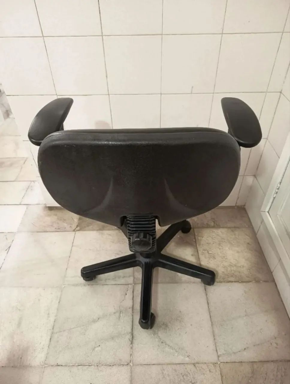 Vende-se cadeira giratória  - Foto 3