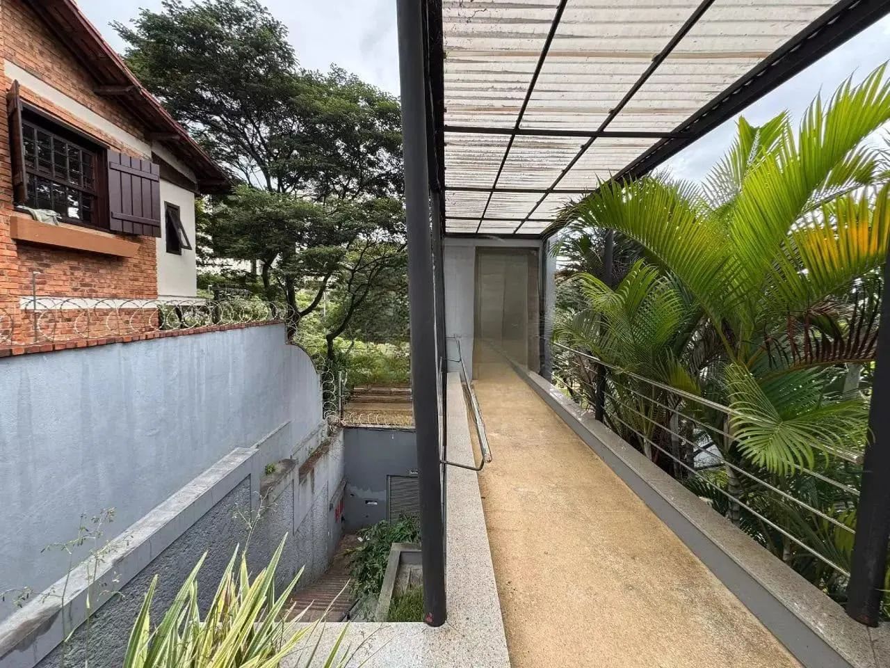 CASA ALUGUEL 5 QUARTOS 4 SUITES 3 VAGAS E LAZER NO COMITECO - Foto 2