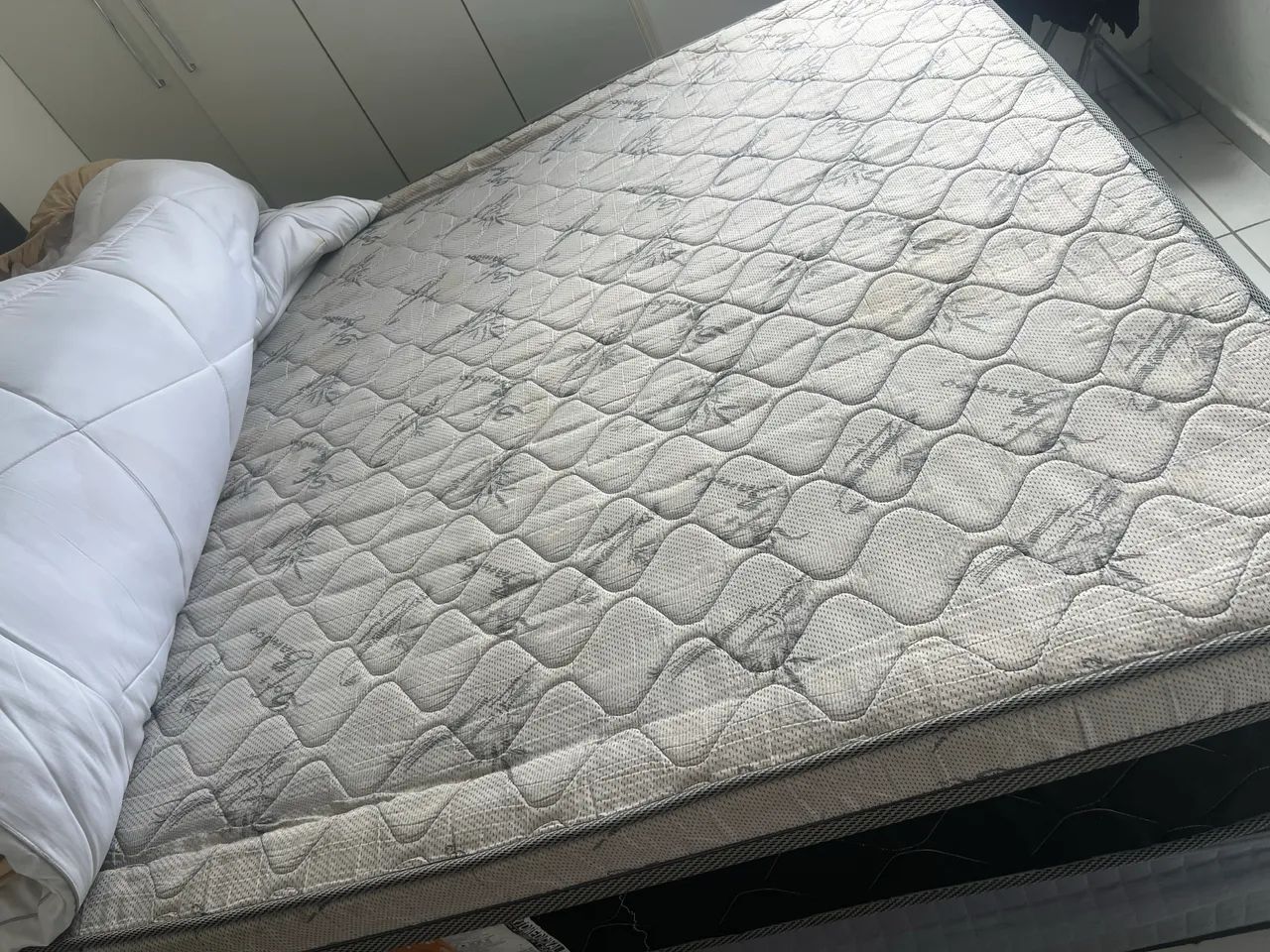 Colchão cama box Queen Oportunidade!!! - Foto 3