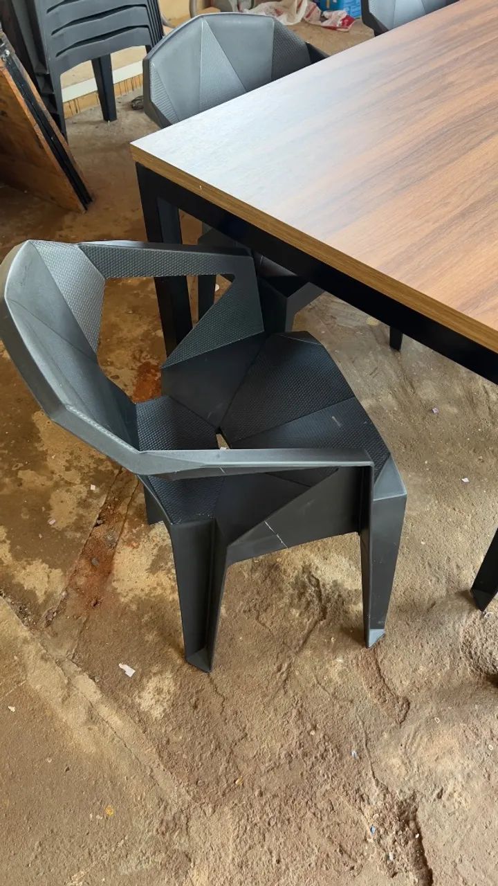 Mesa estilo industrial 2,75m com 10 cadeiras - Foto 4