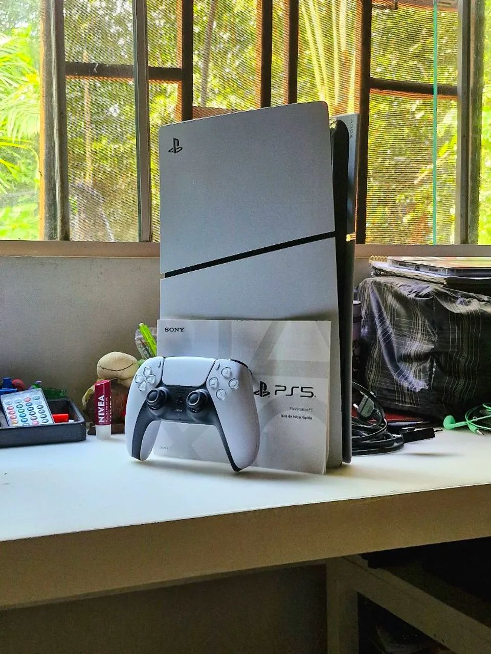 PlayStation 5 Slim Mídia Digital 1TB (Pouco tempo de uso)