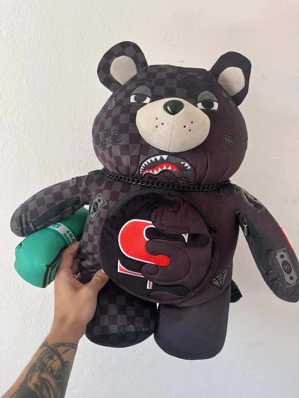 Mochila Sprayground Money Shark  - Foto 2