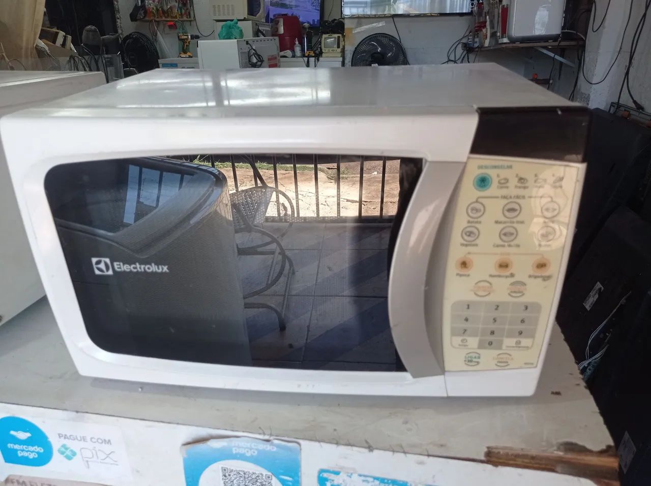 Microondas Eletrolux 20 litros  - Foto 2