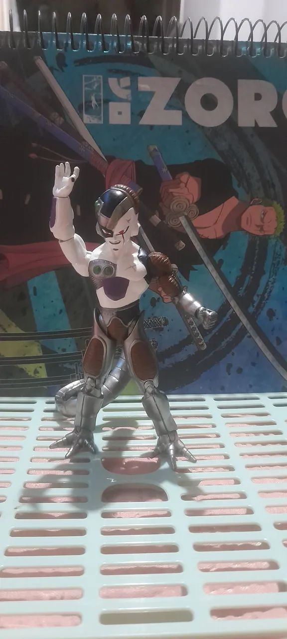 Mecha Frieza da Jackks pacific ótima peça rara.