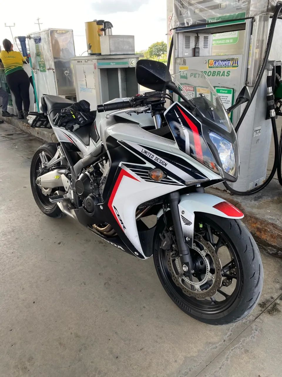 Cbr 650f  - Foto 4