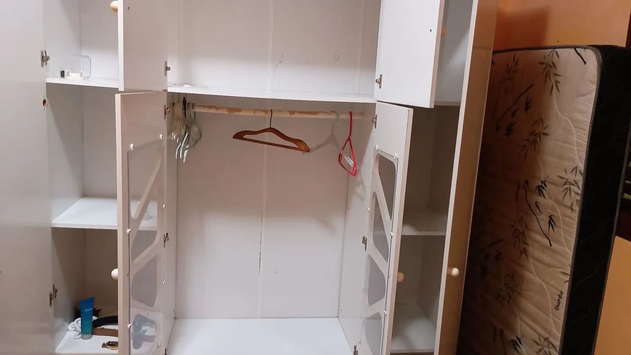 Guarda Roupa infanto-juvenil 