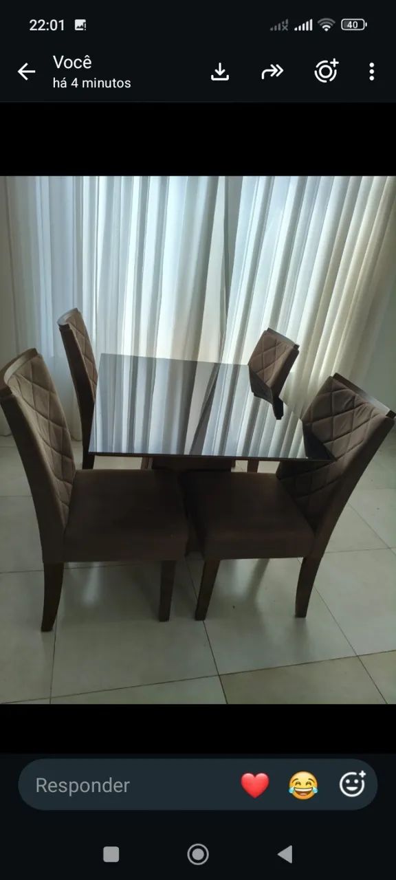 Mesa de jantar quadrada tampo de vidro 
