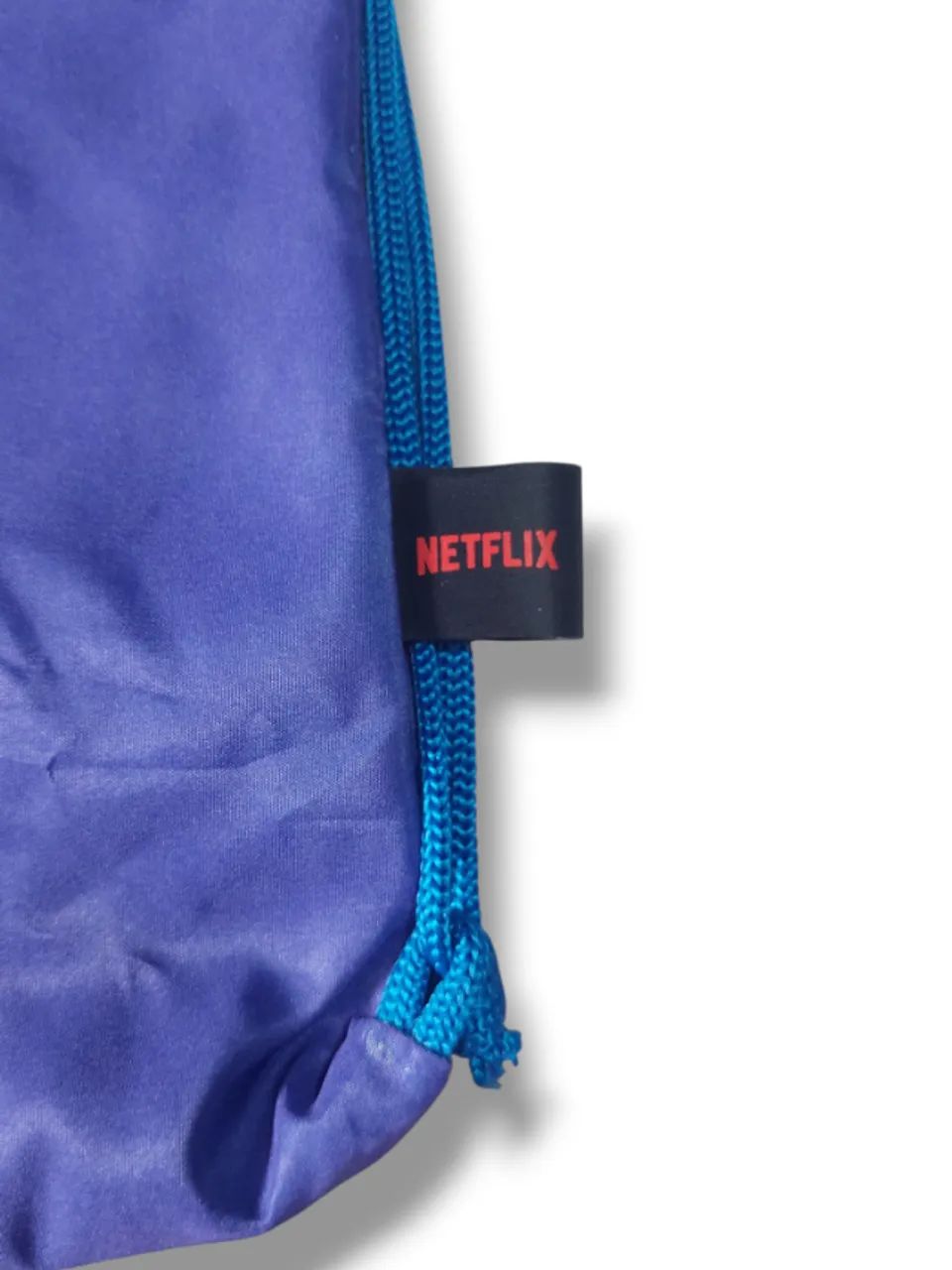sacochila tudum netflix - Foto 4