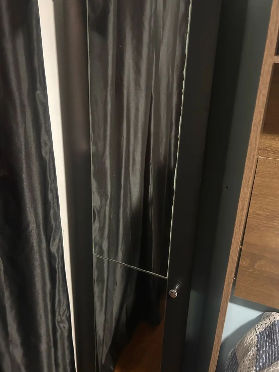 Vendo quarto completo, com guarda roupa modulado  - Foto 3