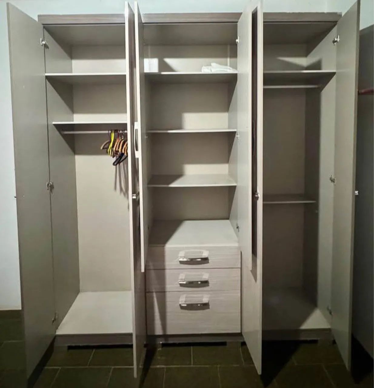 Guarda roupa - Foto 2