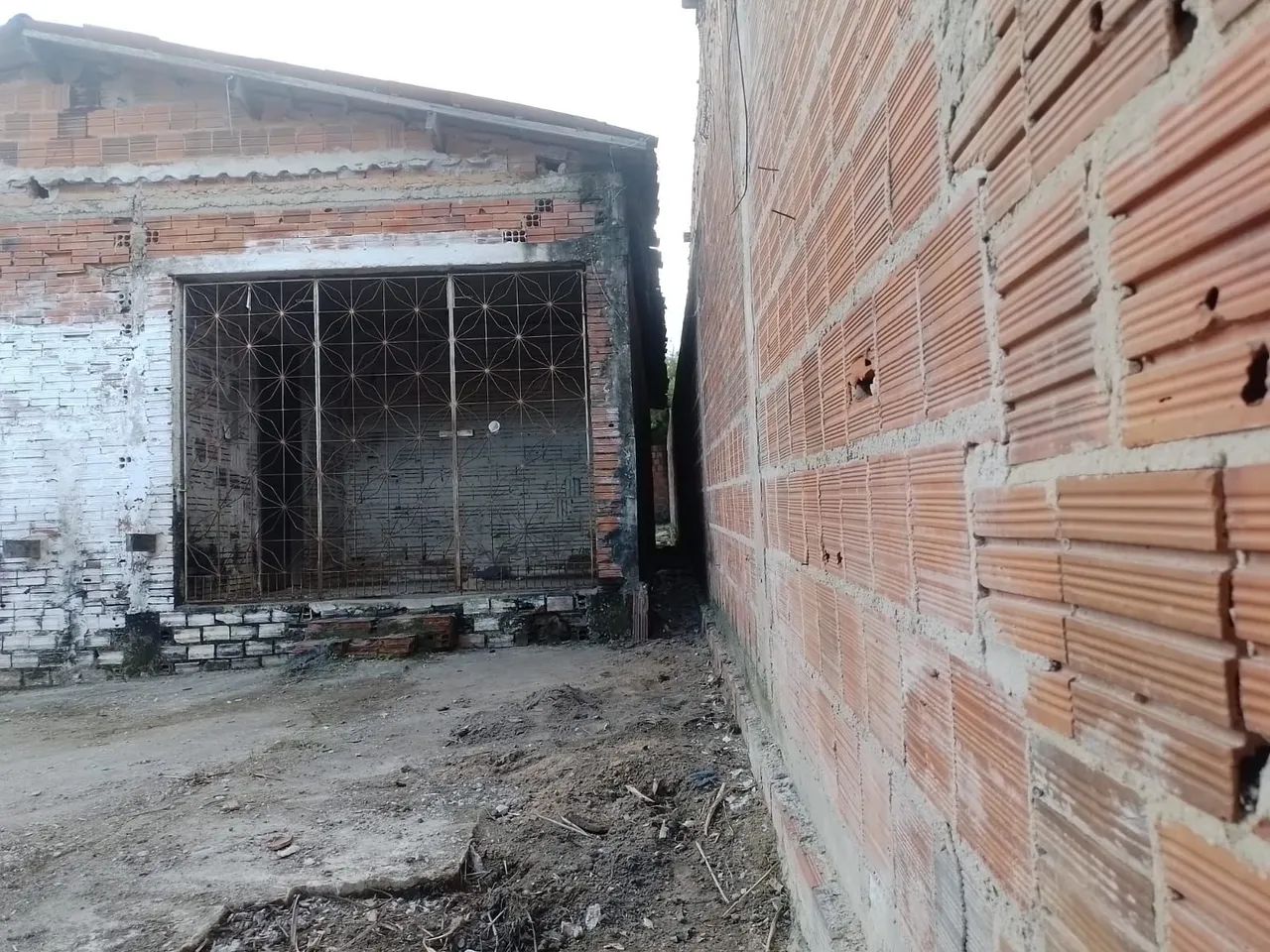 Vendo uma casa - Foto 4