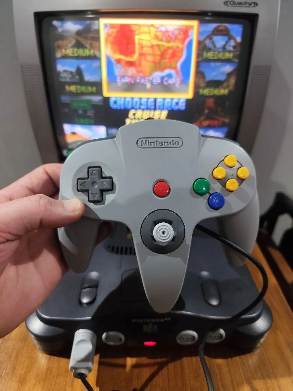Nintendo 64 com Controle e jogo  - Foto 2