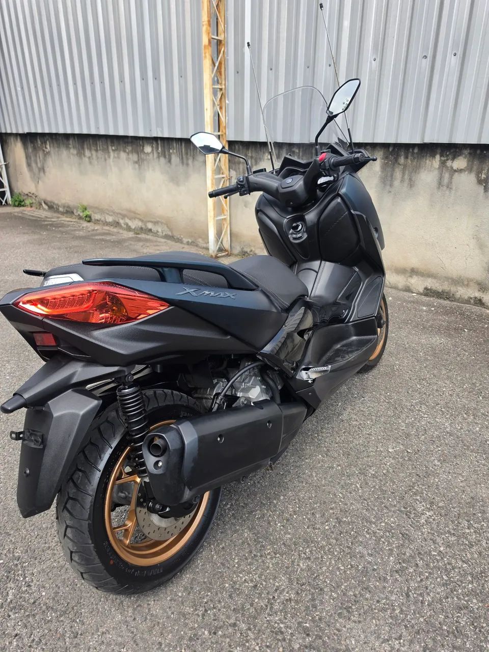 Xmax 250  - Foto 3