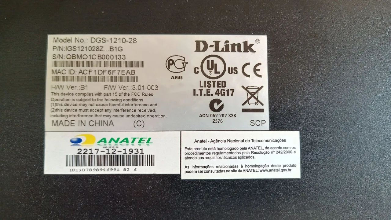 Vendo Switch D-LINK Gerenciavel 28 Portas, 10/100/1000MBPS e 4 Portas Combo GIGABIT/SFP. - Foto 2