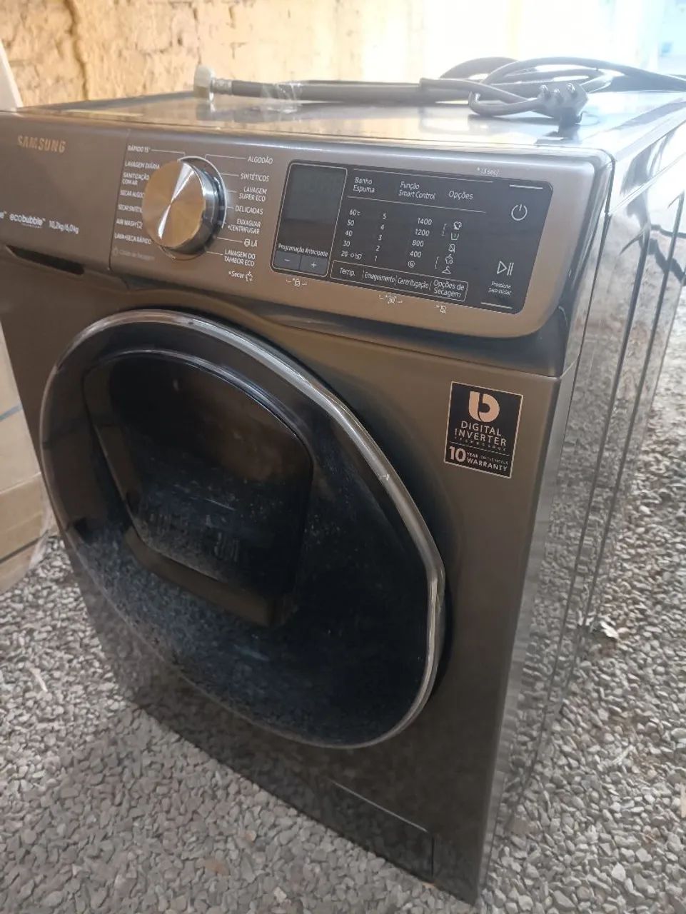 Máquina lava e seca