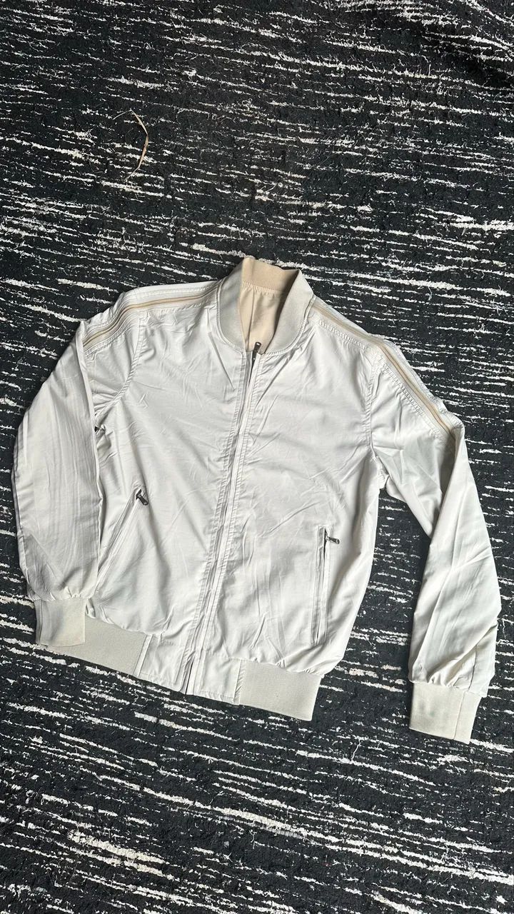 Jaqueta estilo Zara beje 