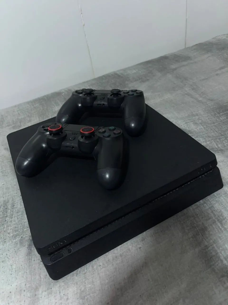 Ps4 slim 400 gb  - Foto 2