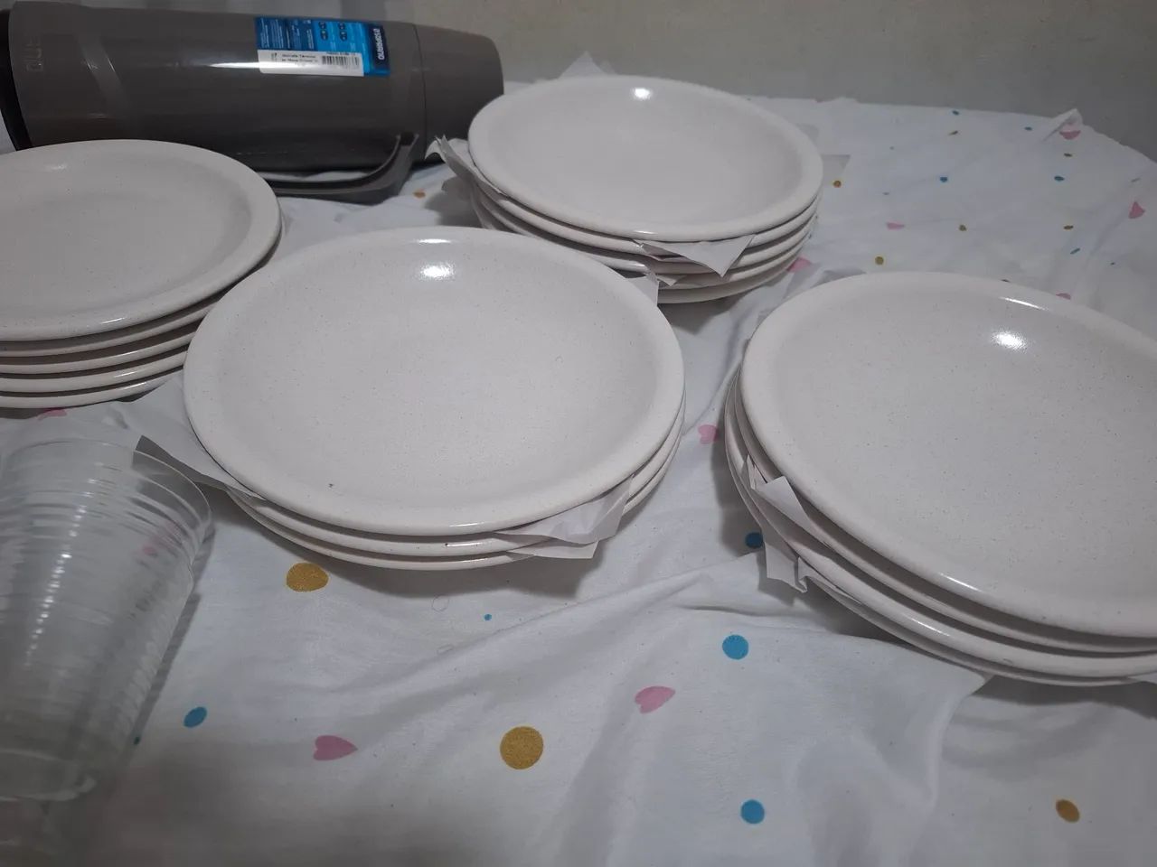 Kit pratos, copos e talheres - Foto 2