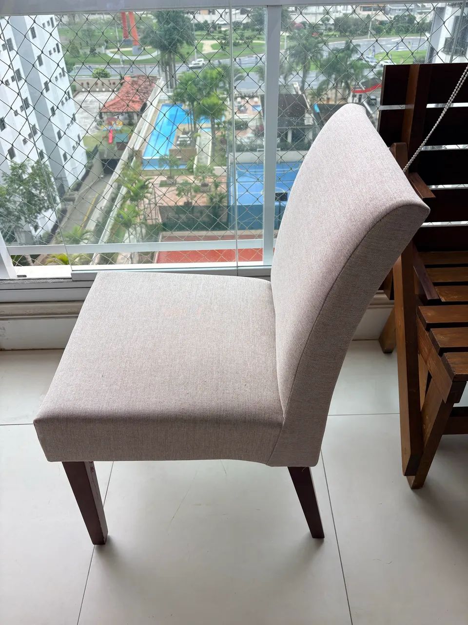 Conjunto mesa vidro com 6 lugares - Foto 4